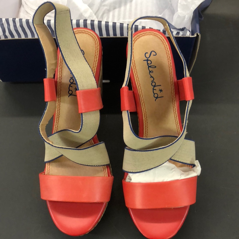 Splendid Wedge. - Picture 2 of 6
